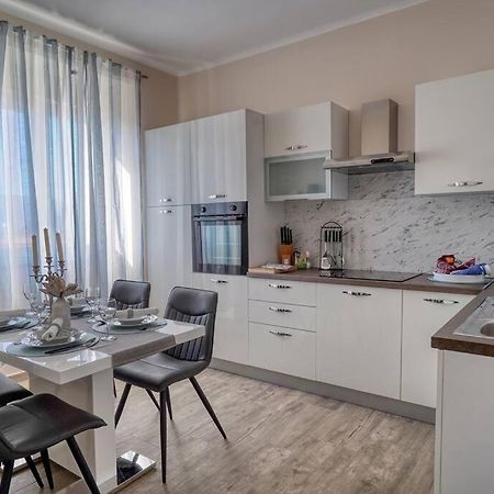Cozy Modern Apartment Fiume Kültér fotó
